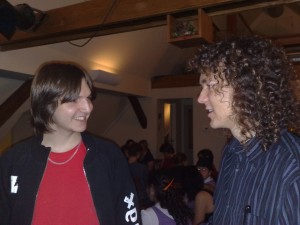 20032010310_1
